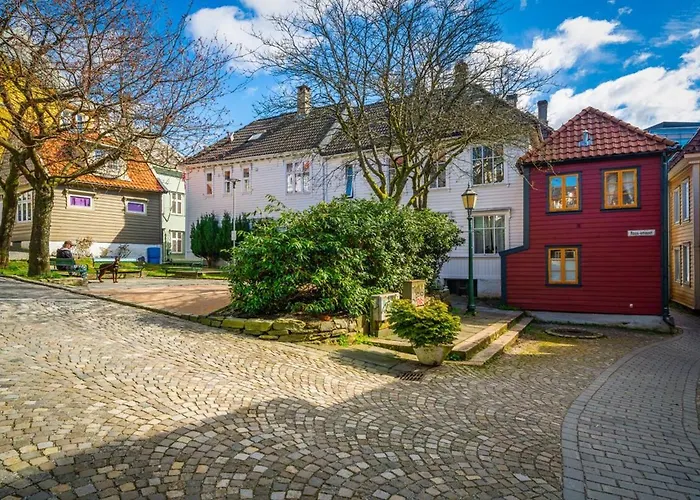 Apartment Style I Cozy Street I Easy Check In